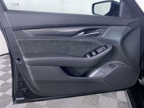 New 2026 Cadillac CT5 V w/ Technology Package AWD/4WD image 13