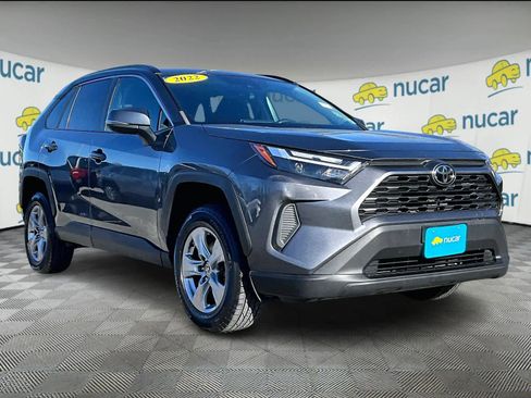 Used 2022 Toyota RAV4 XLE image 1