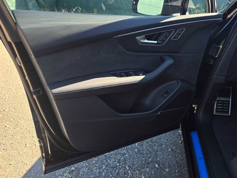 New 2026 Audi SQ7 Prestige image 22