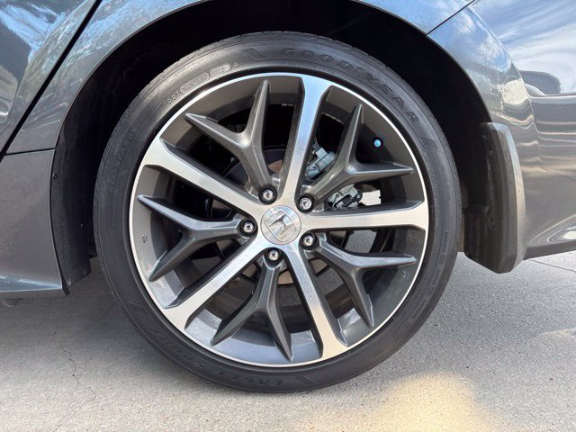 Used 2024 Honda Civic Touring image 10
