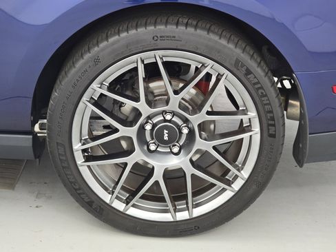 Used 2012 Ford Mustang Shelby GT500 w/ SVT Performance Pkg image 31