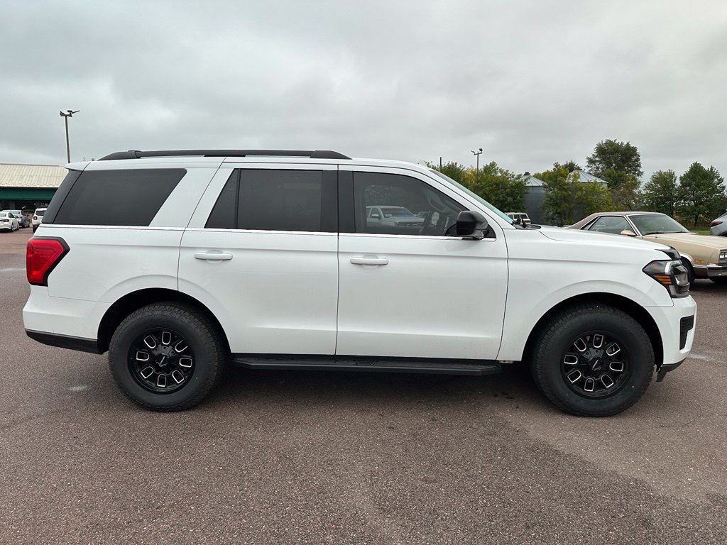 Used 2022 Ford Expedition XL AWD/4WD image 34