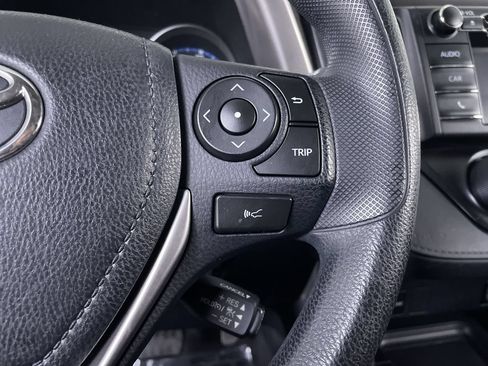 Used 2017 Toyota RAV4 LE w/ All Weather Liner Package AWD/4WD image 26