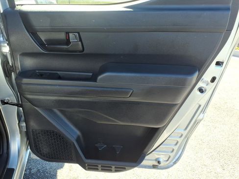Used 2024 Toyota Tacoma SR w/ SR Upgrade Package AWD/4WD image 19