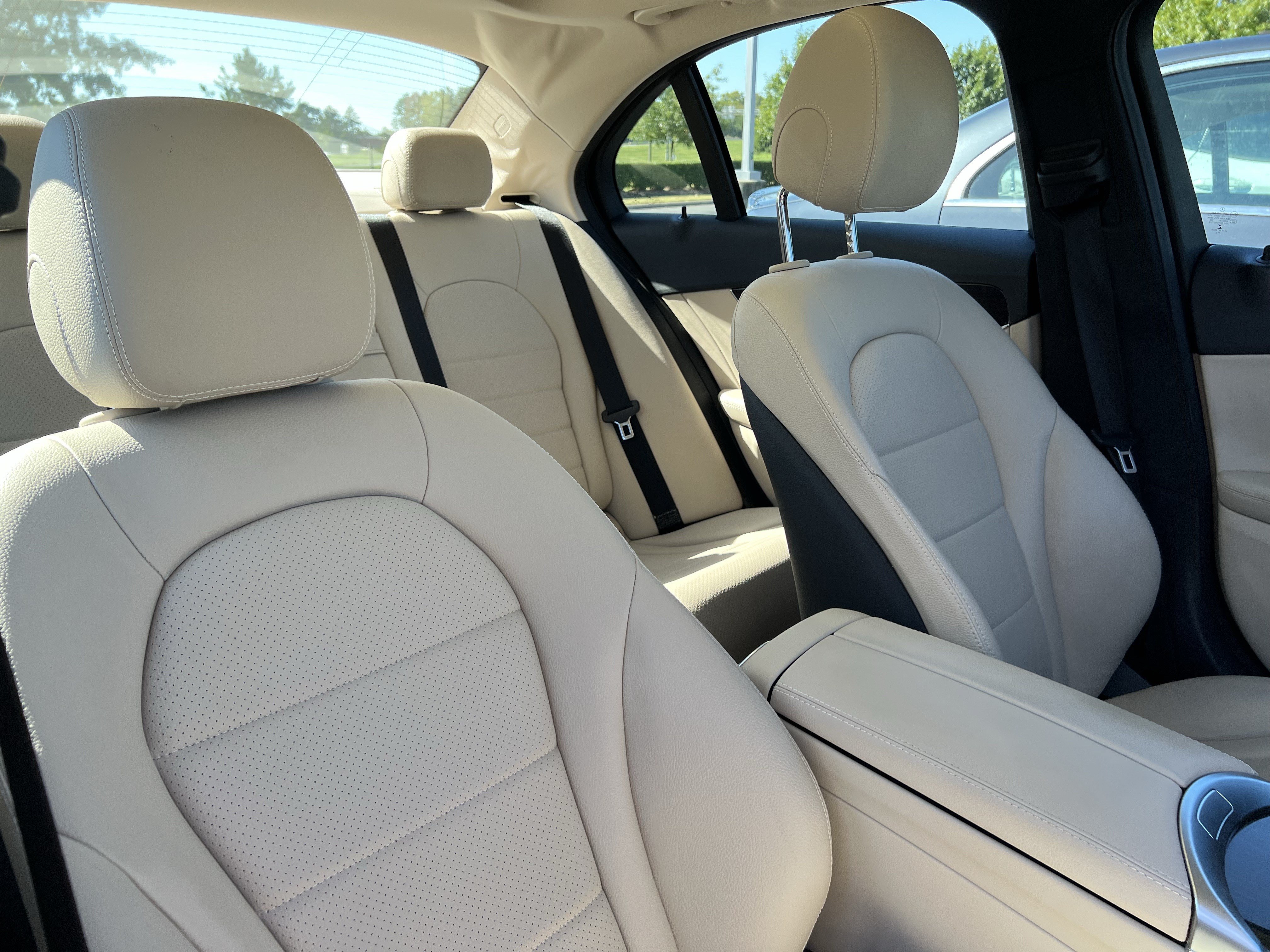 Used 2017 Mercedes-Benz C 300 4MATIC Sedan image 35