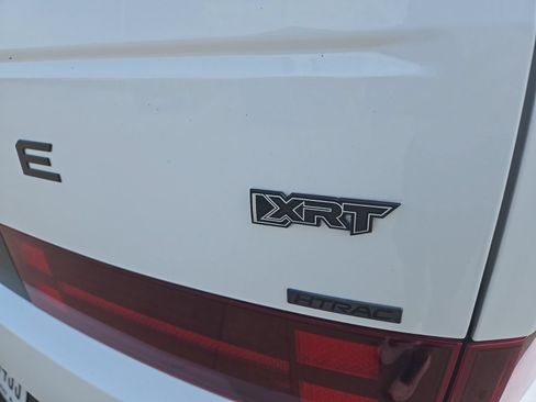 Used 2025 Hyundai Santa Fe XRT AWD/4WD image 15