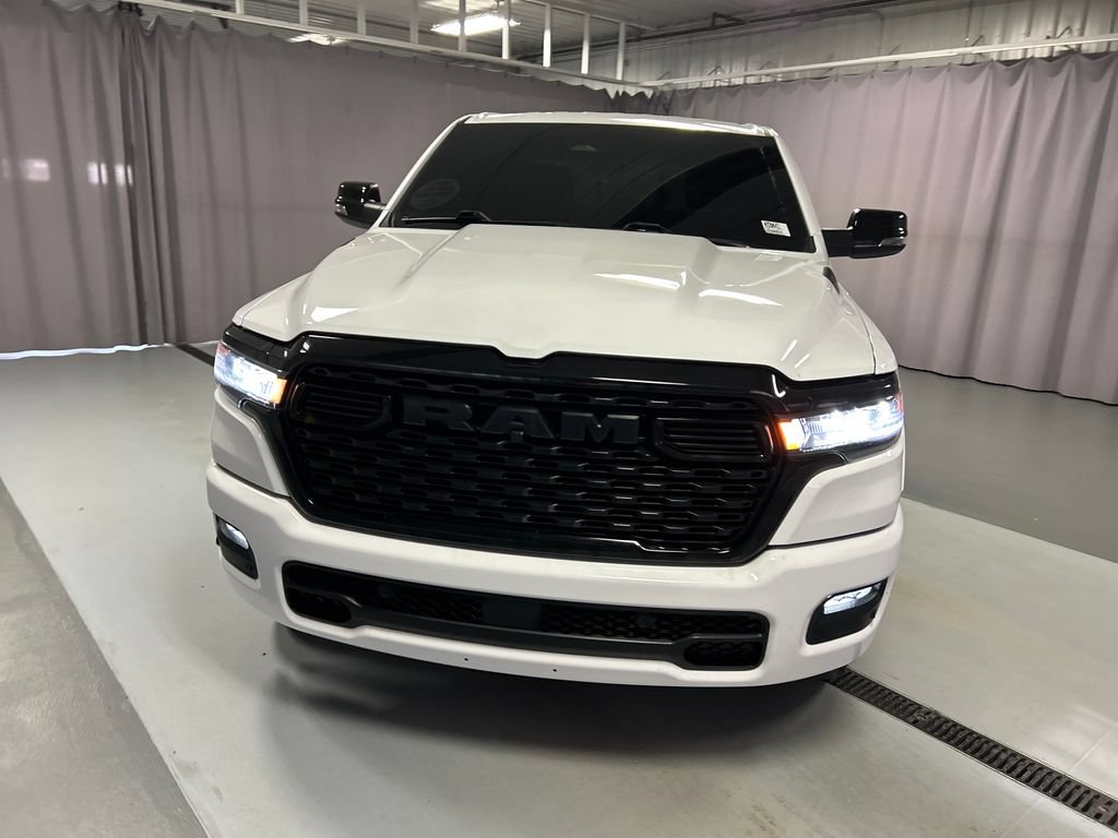 Used 2025 RAM 1500 Big Horn AWD/4WD image 2
