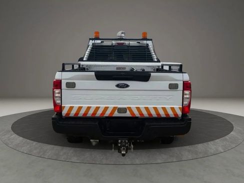 Used 2020 Ford F250 XL w/ Power Equipment Group AWD/4WD image 11