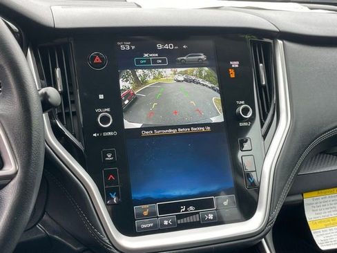 Used 2023 Subaru Outback Premium image 19