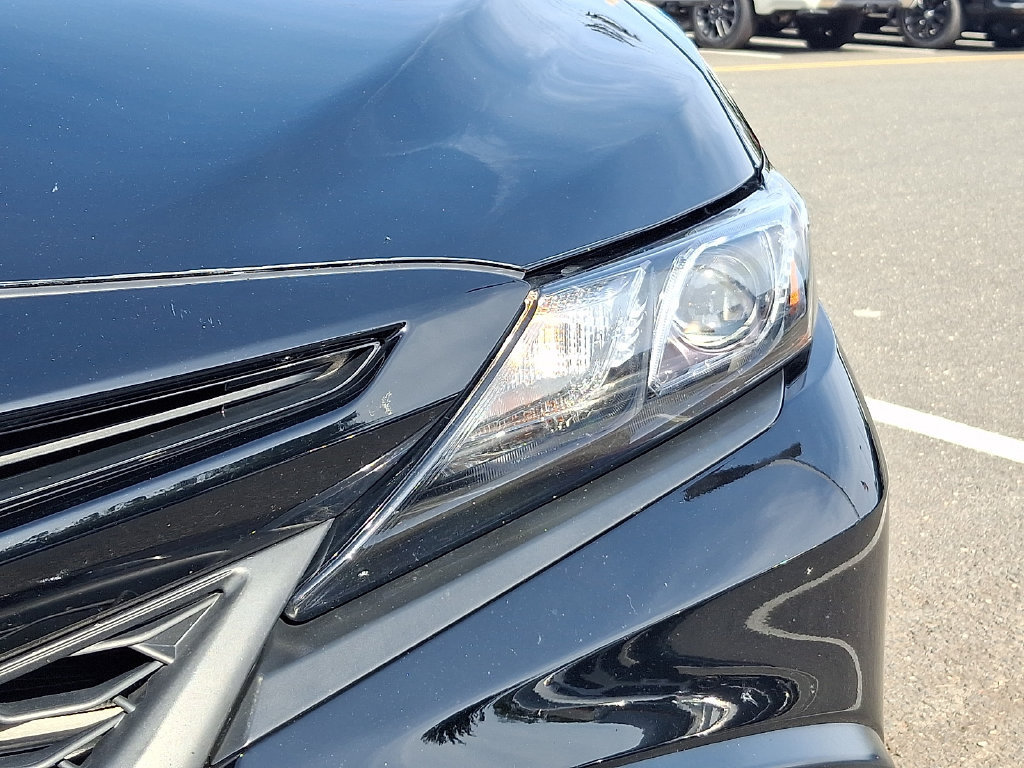Used 2024 Toyota Camry SE AWD/4WD image 9