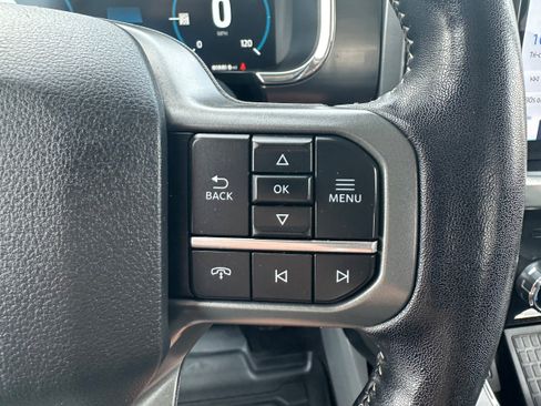 Used 2022 Ford F150 Lariat w/ Equipment Group 502A High AWD/4WD image 27