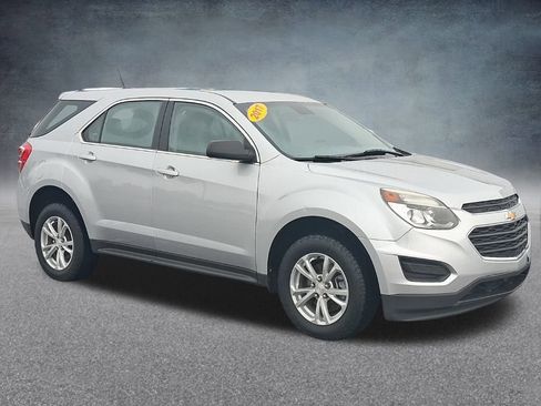 Used 2017 Chevrolet Equinox LS AWD/4WD image 3