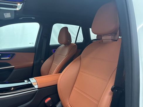 Used 2026 Mercedes-Benz GLC 300 GLC 300 image 13