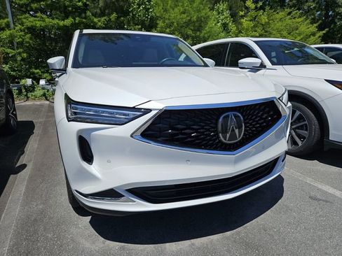 Used 2023 Acura MDX FWD w/ Technology Package image 4