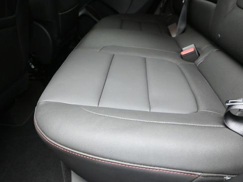 Used 2024 Chevrolet TrailBlazer RS w/ Driver Confidence Package FWD image 16