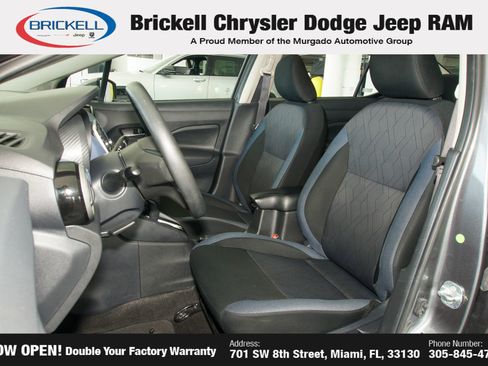 Used 2024 Nissan Versa SV FWD image 16
