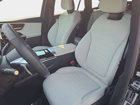 Certified 2026 Mercedes-Benz GLC 300 4MATIC image 15