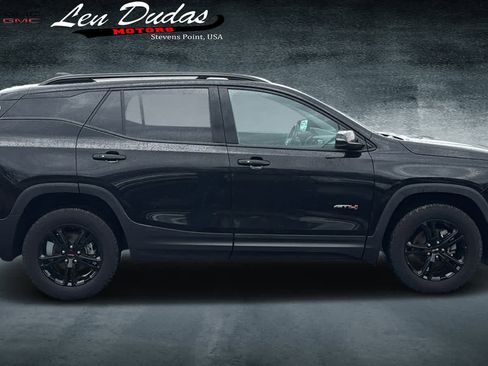 Used 2023 GMC Terrain AT4 AWD/4WD image 5