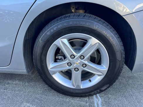 Used 2023 Chevrolet Malibu LS image 49