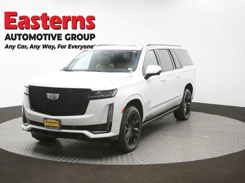 Used 2022 Cadillac Escalade ESV Sport w/ Touring Package image 63