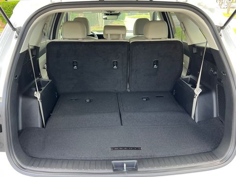 New 2025 Kia Sorento S w/ Panoramic Sunroof Package image 18