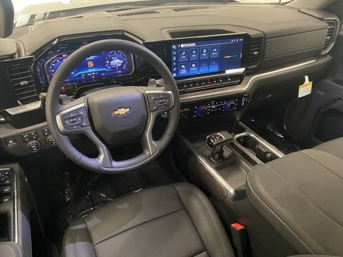 New 2025 Chevrolet Silverado 1500 LTZ w/ LTZ Convenience Package II image 9