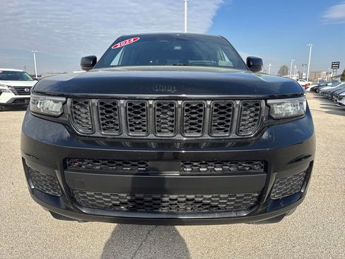 Used 2024 Jeep Grand Cherokee L Laredo image 9