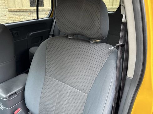 Used 2002 Nissan Xterra 4WD S/C image 32