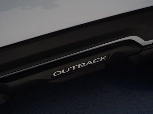 Used 2024 Subaru Outback Limited AWD/4WD image 7