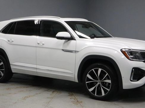 Used 2025 Volkswagen Atlas Cross Sport SEL Premium R-Line AWD/4WD image 1