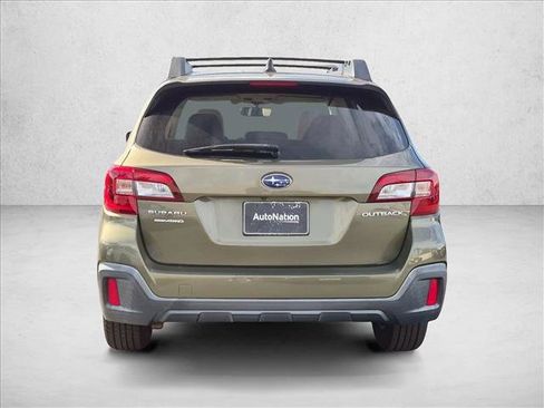 Used 2019 Subaru Outback 2.5i Premium AWD/4WD image 6