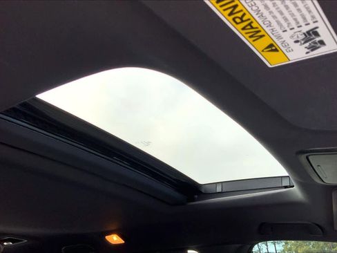 Used 2023 Honda Odyssey Sport image 25