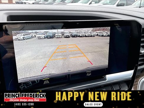 Used 2023 Chevrolet Silverado 1500 LT image 18