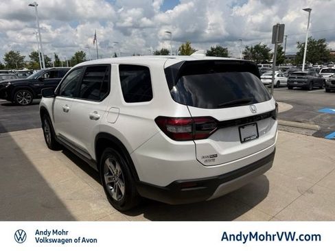 Used 2024 Honda Pilot EX-L image 4