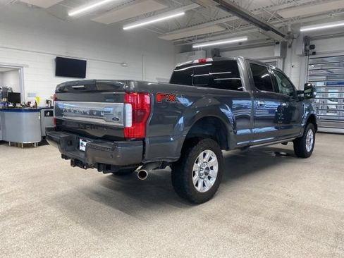 Used 2019 Ford F250 Platinum w/ Platinum Ultimate Package AWD/4WD image 6