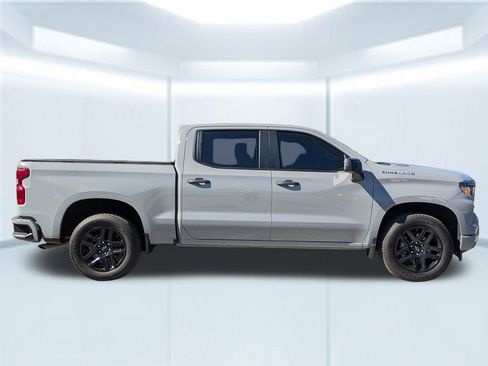 Used 2024 Chevrolet Silverado 1500 Custom w/ LPO, Dark Essentials Package image 8