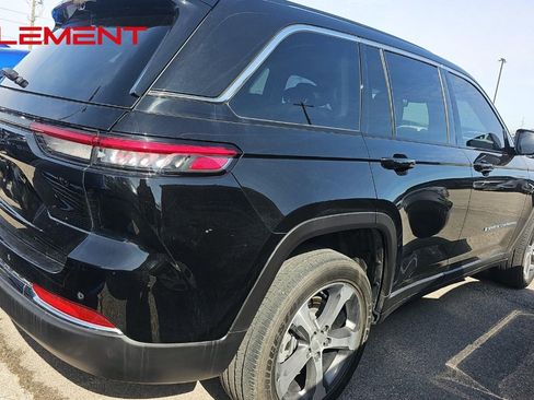 Used 2022 Jeep Grand Cherokee Limited 4xe w/ Luxury Tech Group II AWD/4WD image 4