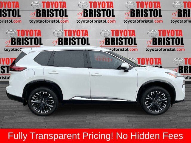 Used 2024 Nissan Rogue Platinum w/ Platinum Premium Package AWD/4WD image 2