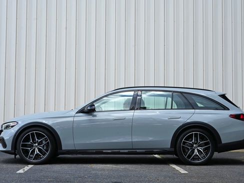 Used 2024 Mercedes-Benz E 450 4MATIC All-Terrain Wagon w/ Driver Assistance Package image 9