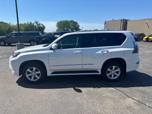 Used 2017 Lexus GX 460 AWD/4WD image 10