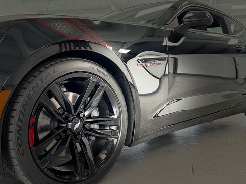 Used 2018 Chevrolet Camaro SS w/ Redline Edition RWD image 11