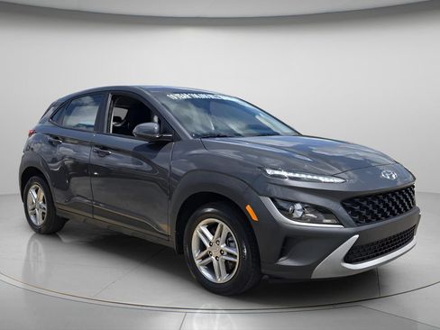 Certified 2023 Hyundai Kona SE AWD/4WD image 9