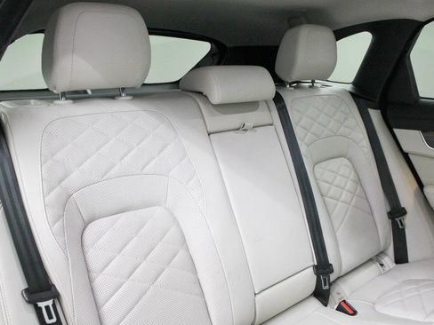 Used 2022 Jaguar F-PACE S AWD/4WD image 28