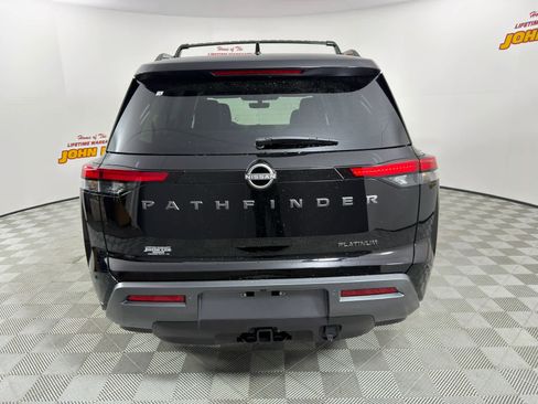 New 2026 Nissan Pathfinder Platinum image 4
