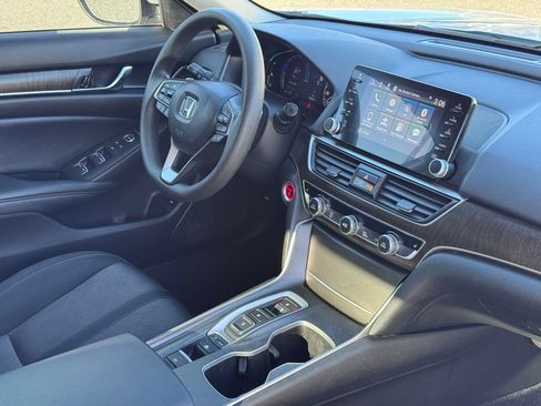 Used 2021 Honda Accord EX image 5