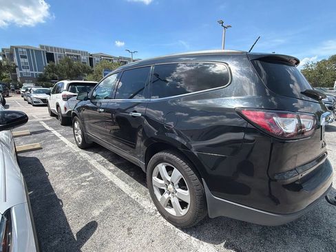 Used 2016 Chevrolet Traverse LT w/ Style and Technology Package AWD/4WD image 8