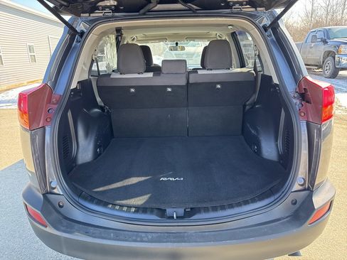 Used 2014 Toyota RAV4 XLE image 5