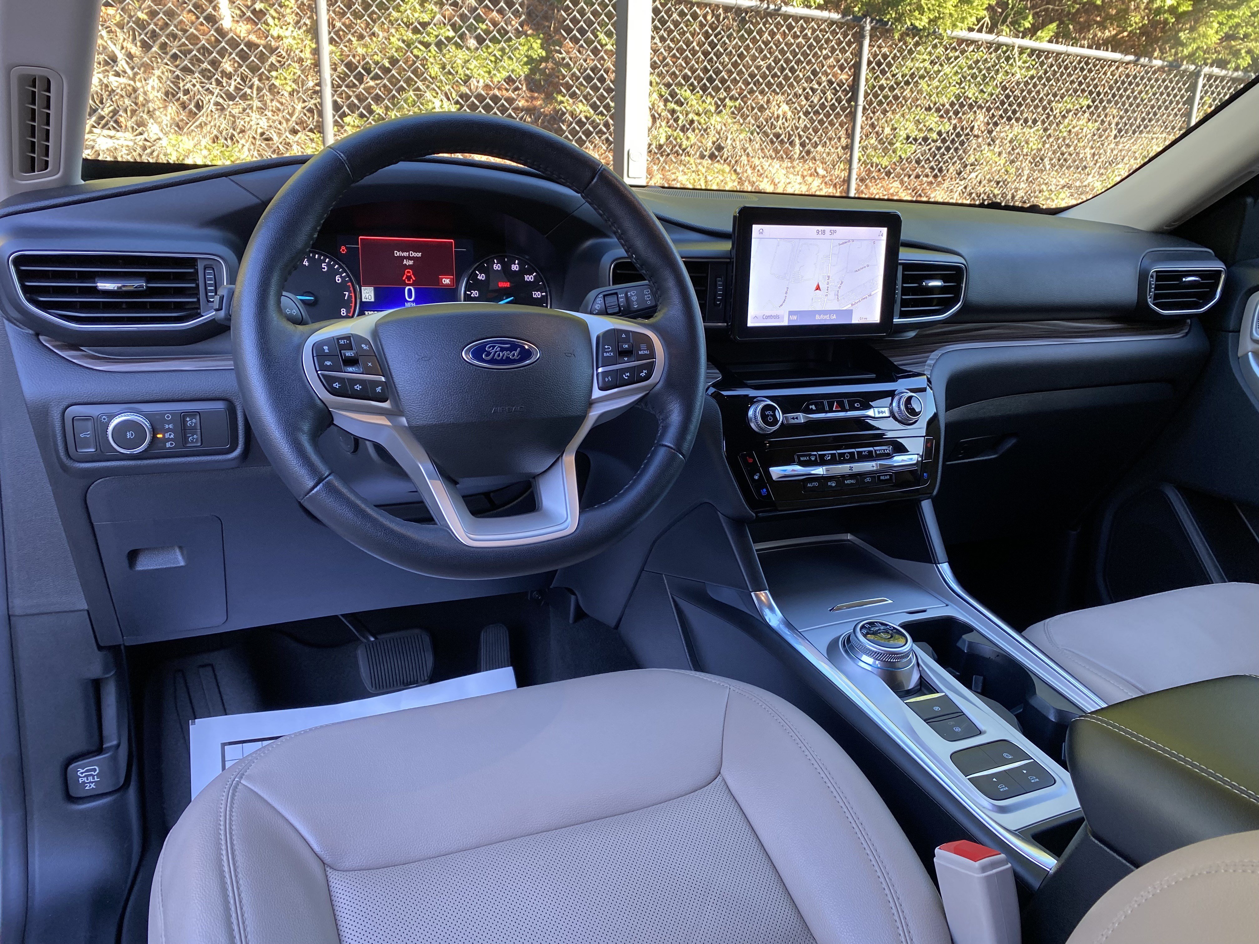 Used 2022 Ford Explorer Limited w/ Equipment Group 301A RWD image 32