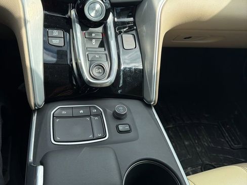 Used 2021 Acura TLX image 4