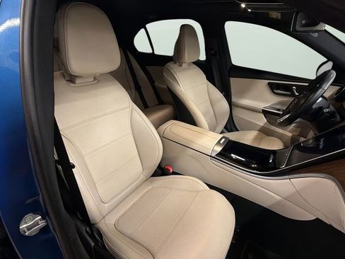 Used 2023 Mercedes-Benz C 300 4MATIC Sedan image 12